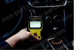 Autophix OM127 Auto Scanner Code Reader OBD2 EOBD