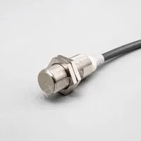 M18 Shield Inductive proximity switch E2E-X5Y1-Z 2M