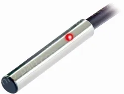 DCS4M0.8P/BD3N2 PNP N.C. DC12-24V Smooth shell