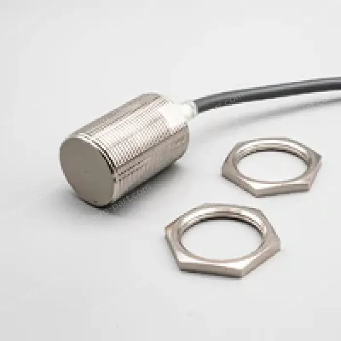M30 Shield Inductive proximity switch E2E-X10D2-N-Z 2M