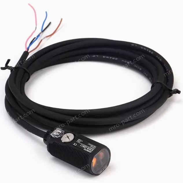 Domenzi Cable type Diffuse reflection photoelectric switch,10-30VDC 3-wire proximity switch E3FA-DP15
