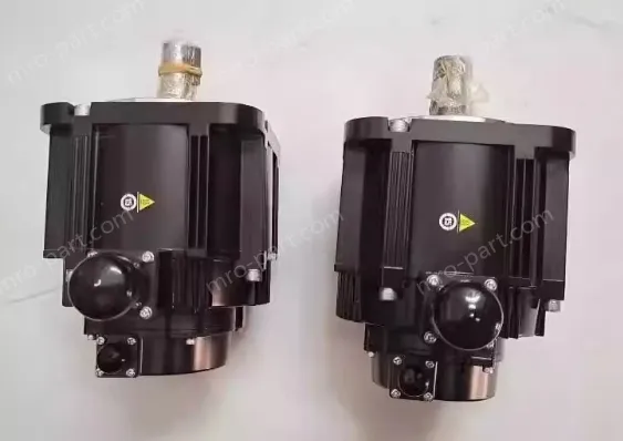 Yaskawa SGM7G-13AFC61