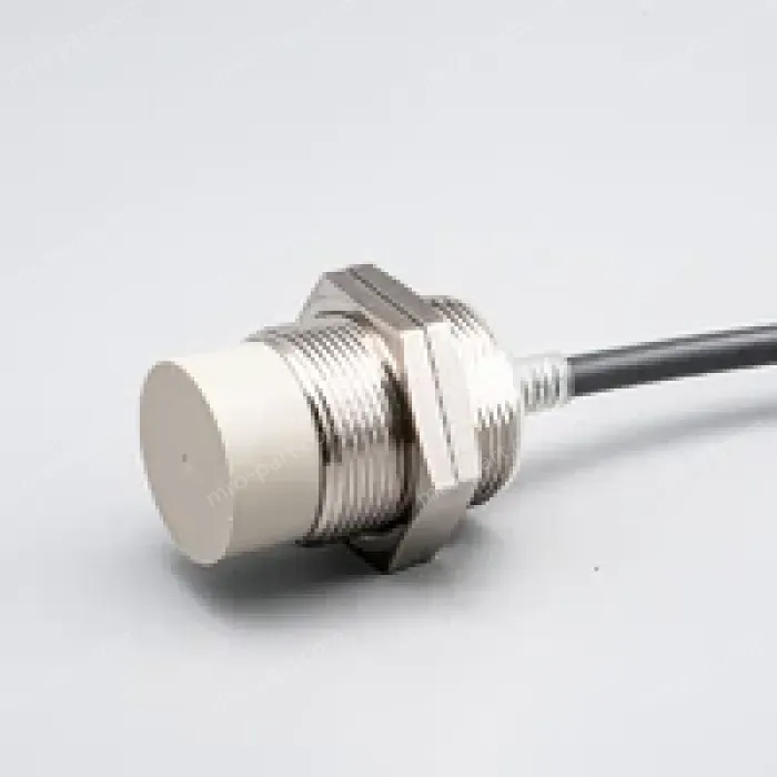 M30 Unshielded Inductive proximity switch E2E-X18ME2-Z 2M